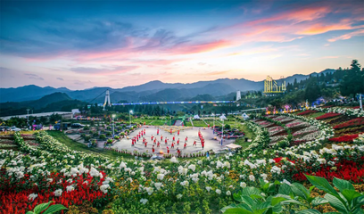 石柱黃水晉升國(guó)家級(jí)旅游度假區(qū) 旅游開發(fā)的新機(jī)遇與挑戰(zhàn)